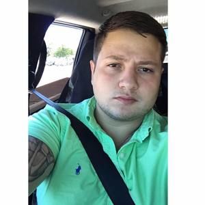 Meet your Posher, Cesar