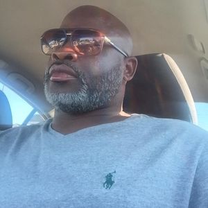 Meet your Posher, Lorenzo