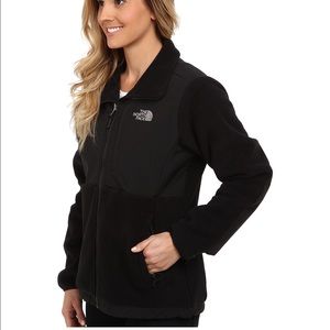 Women's north face black Denali jacket