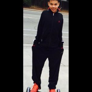 Meet your Posher, Jay