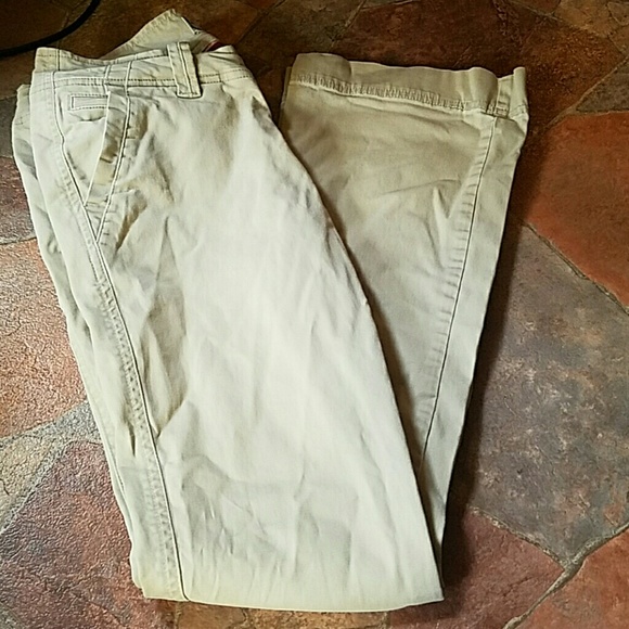 American Eagle Khakis