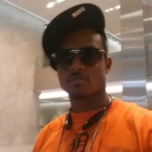 Meet your Posher, Gregory