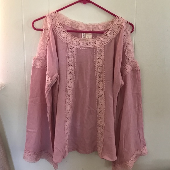 Forgotten Grace blouse