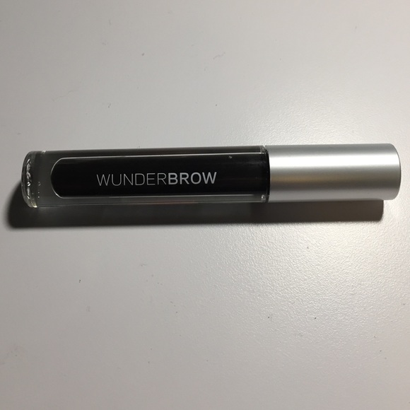 Wunderbrow, Jet Black