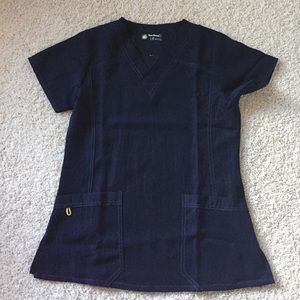 Small WonderWink Four-Stretch Navy Scrub Top