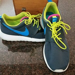 Nike Roshe great condition