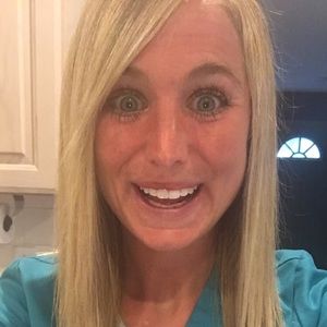 Meet your Posher, Mallory