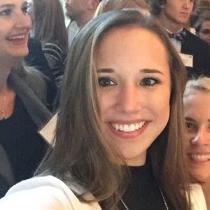 Meet your Posher, Hannah