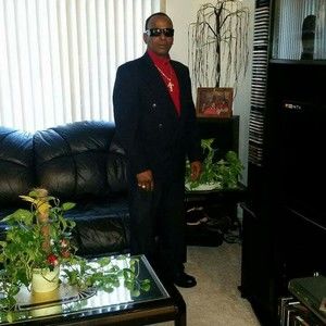 Meet your Posher, Gilbert