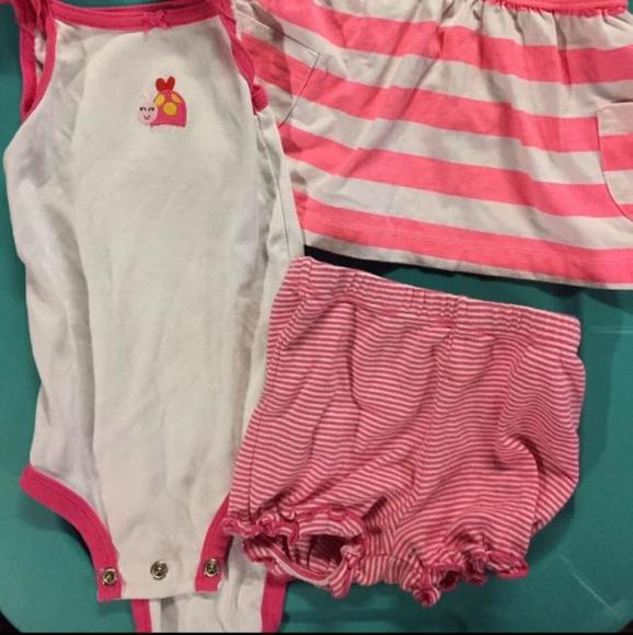 Tank top, shorts & onesie - Picture 2 of 2