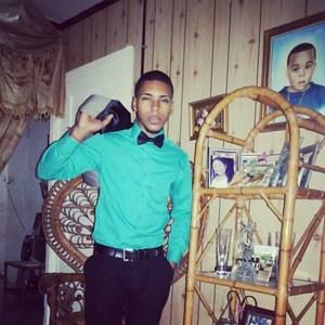 Meet your Posher, Yazi