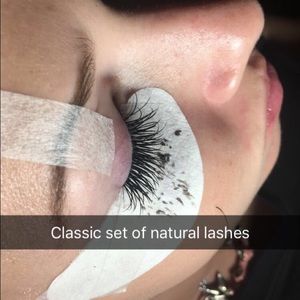 Mink eyelash extensions