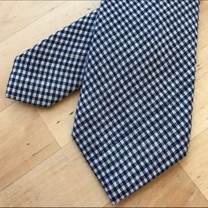 GAP Tie - Geometric Pattern