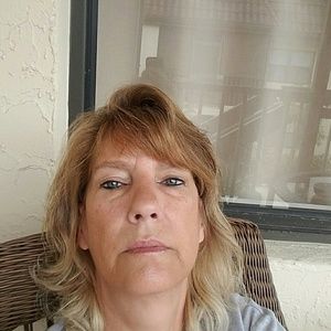 Meet your Posher, Marcia