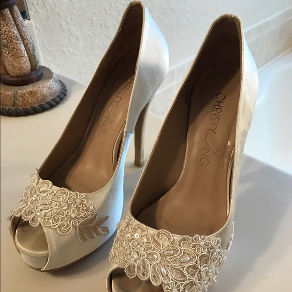 Wedding bridal ivory satin lace heels