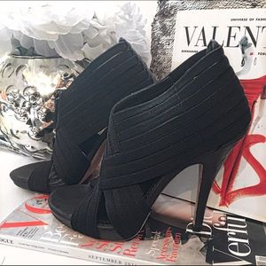 Jean Michel Cazabat Black Woven Elastic Open Toe Heels, Size 7.5