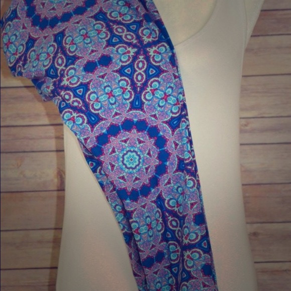 LuLaRoe Pants - Lularoe TC Leggings