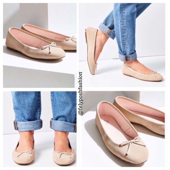 Urban Outfitters Suzi Suede Ballet Flats - Picture 2 of 2