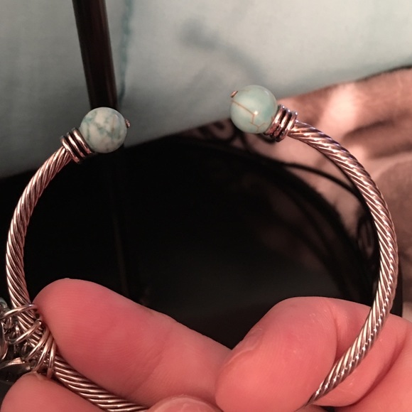 ⚡️BOGO 50% OFF ⚡️lovely charm bracelet!! - Picture 3 of 4