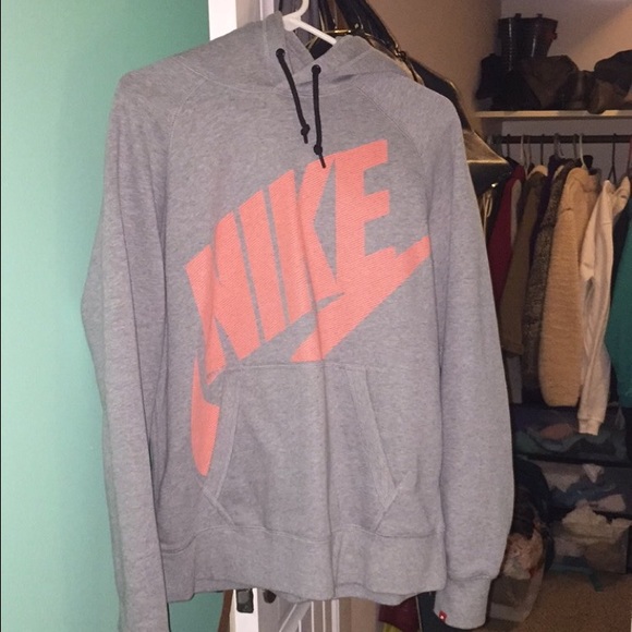 Nike sweatshirt/pullover
