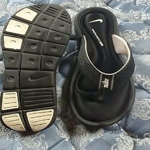 Nike Thongs