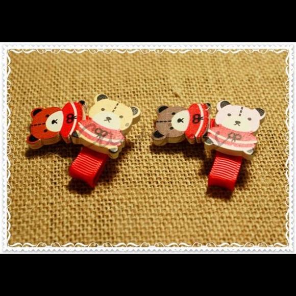 NWT! Alligator hair clips