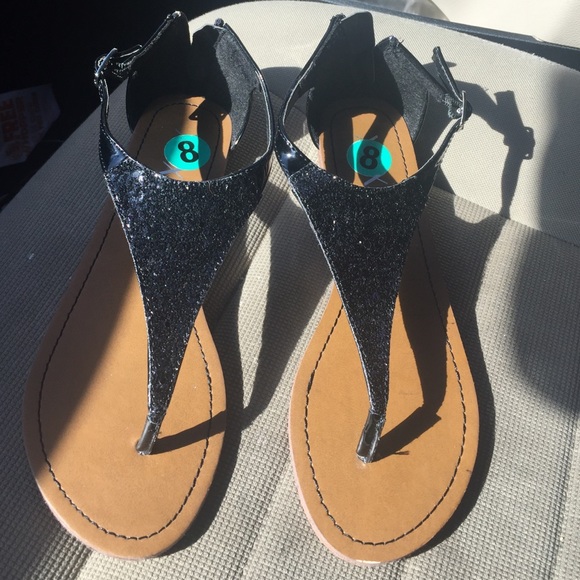 XOXO size 8 Sandals