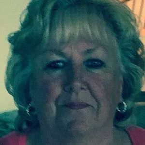 Meet your Posher, Pam