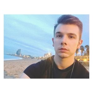 Meet your Posher, Stephan