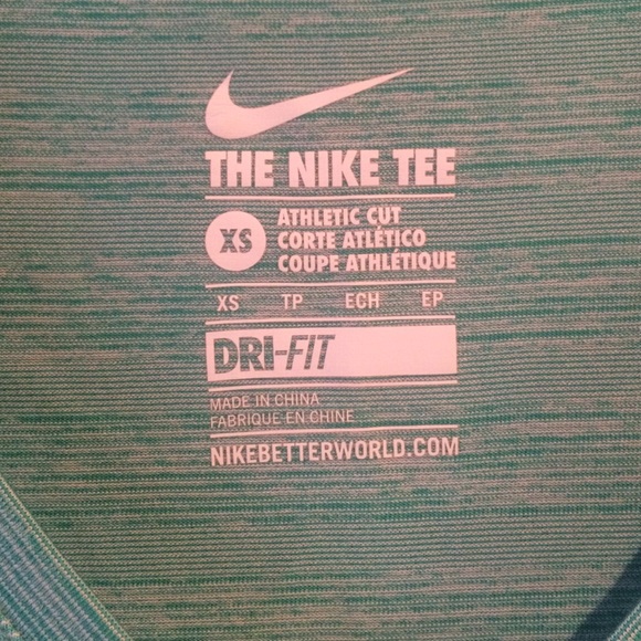 NWOT Nike Dri Fit T Shirt - Picture 2 of 2
