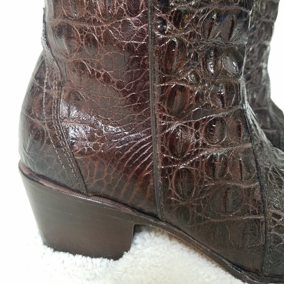 🌟SOLD🌟GENUINE Alligator Skin Boots - Picture 2 of 8