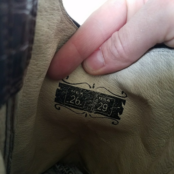 🌟SOLD🌟GENUINE Alligator Skin Boots - Picture 4 of 8