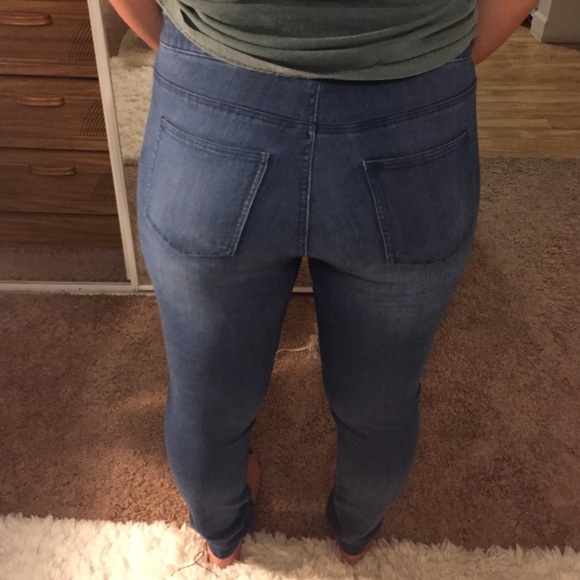 H&M jean leggings - Picture 2 of 4