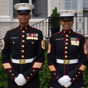 Meet your Posher, Malik