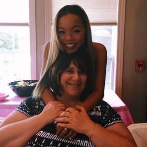 Meet your Posher, Connie-ros