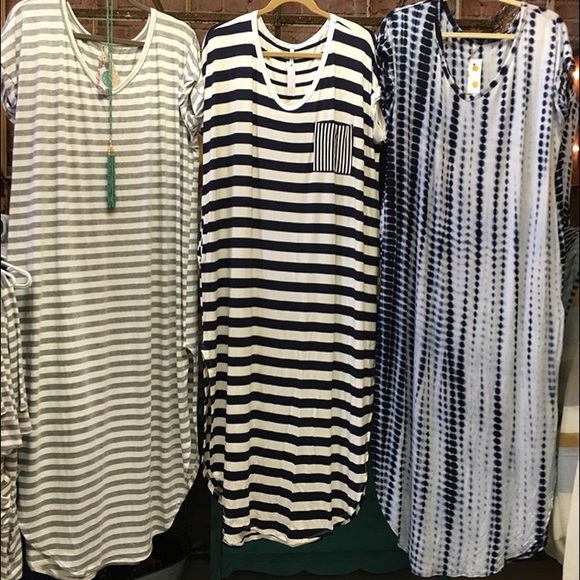 Striped shirt sleeve maxi dress