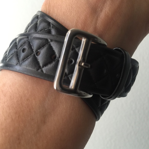 ⛓SILVER Double Tour Silicone Apple Watch band! - Picture 3 of 6