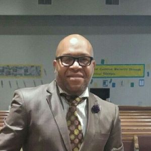 Meet your Posher, Travis