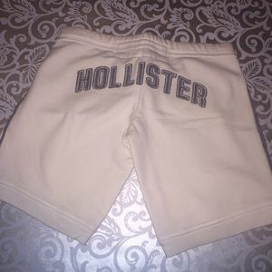 HOLLISTER Capri sweatpants! Size XS!!