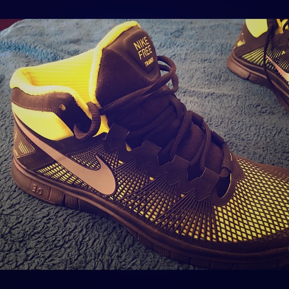 Men's size 10.5 Nike Free Trainers
