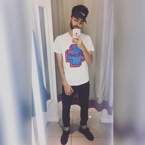 Meet your Posher, Khashayar