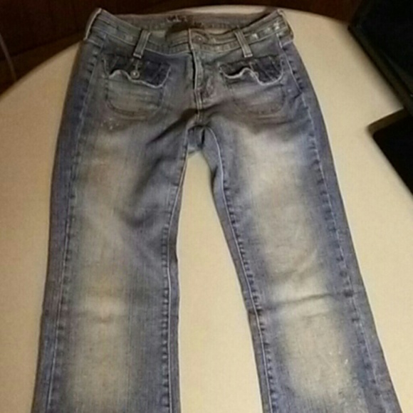 Jeans - Picture 2 of 4
