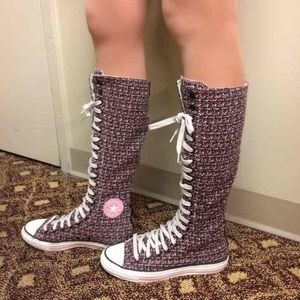 Converse XX Hightops Rare Print size 9