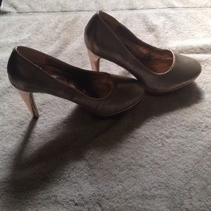 Rose gold pumps