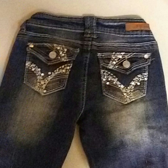 Jeans - Picture 4 of 4