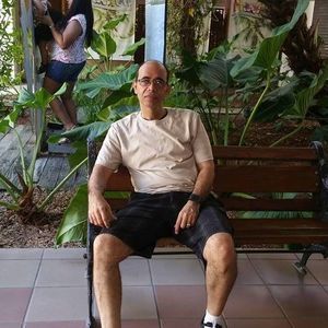 Meet your Posher, Pedro