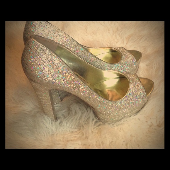 Sparkly Nine West Pumps