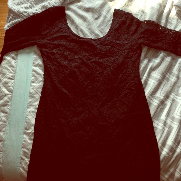 H&M lace dress