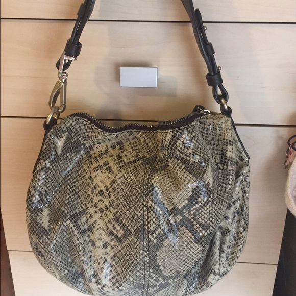 GREAT CONDITION Banana Republic Purse