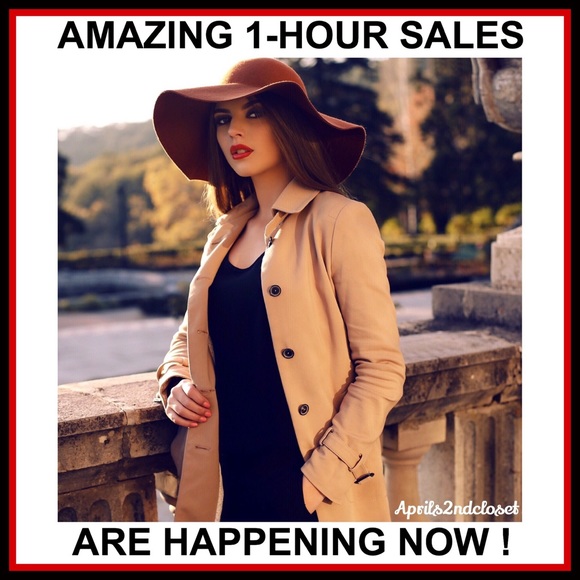 UGG Accessories - ❗AMAZING 1-HOUR SALES❗ARE HAPPENING NOW!
